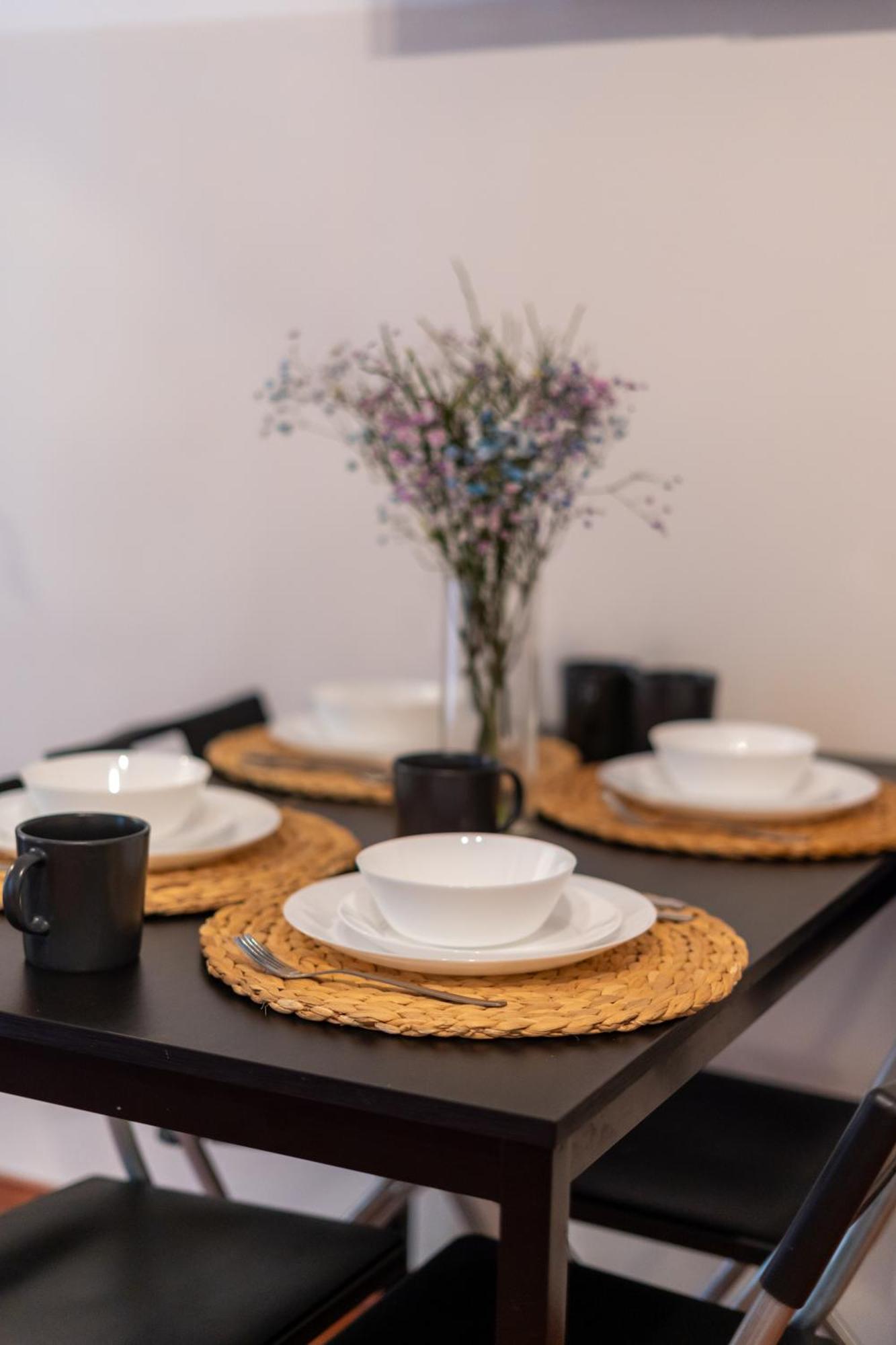 Cozy Apartment In Akacfa Street Budapest Ngoại thất bức ảnh