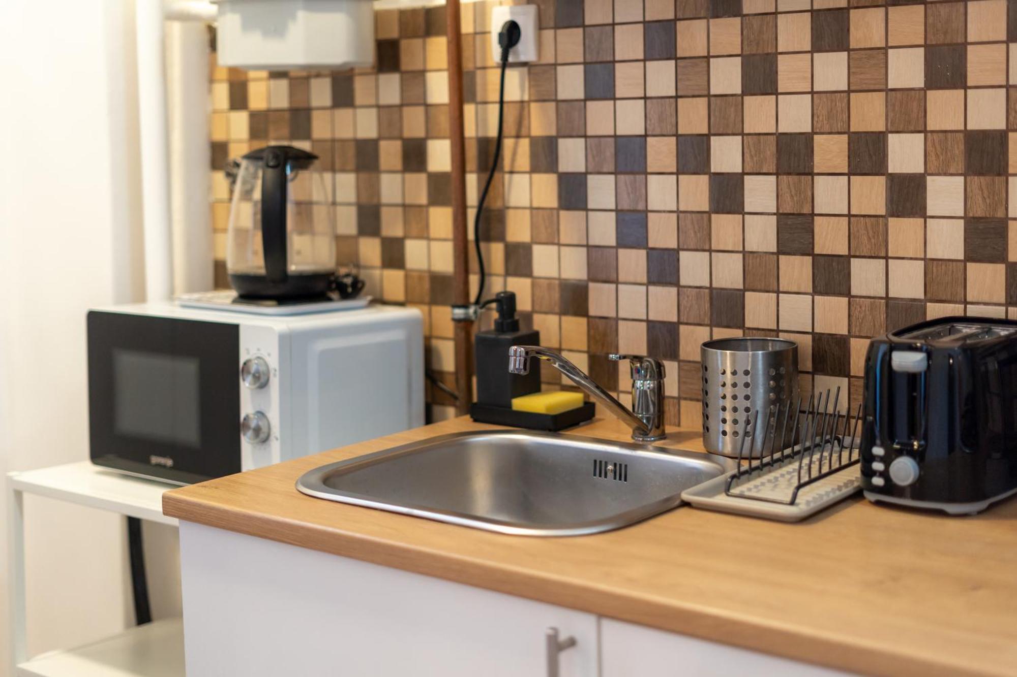 Cozy Apartment In Akacfa Street Budapest Ngoại thất bức ảnh