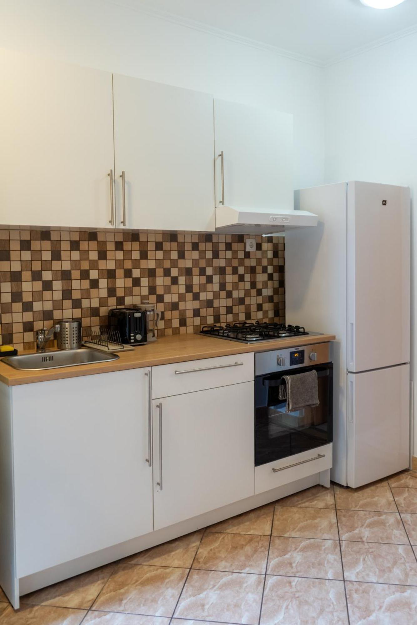 Cozy Apartment In Akacfa Street Budapest Ngoại thất bức ảnh